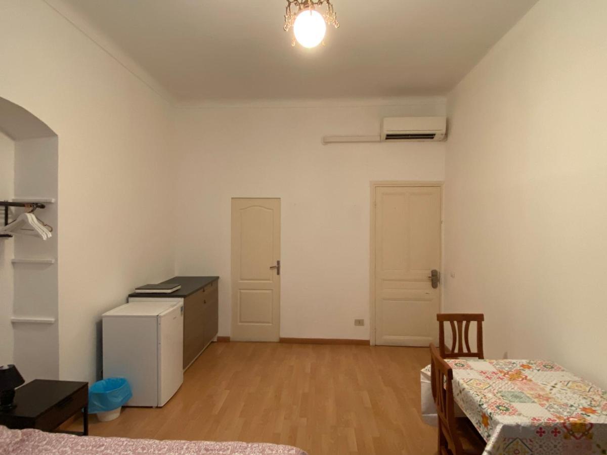 Cavour Guest House Ventimiglia Exterior foto