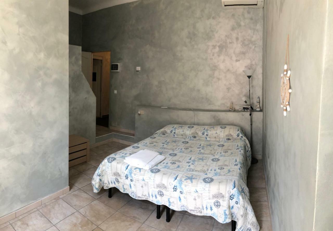 Cavour Guest House Ventimiglia Exterior foto